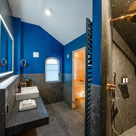 Lornsen - Serviced Luxury *