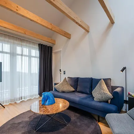 Lornsen - Serviced Luxury Apartment