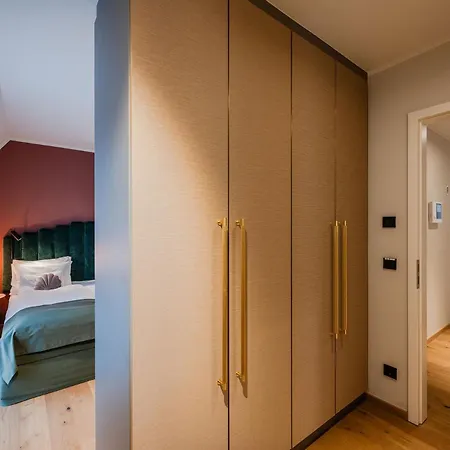 Lornsen - Serviced Luxury