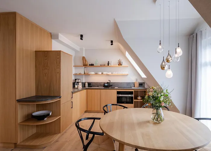 Lornsen - Serviced Luxury Apartment
